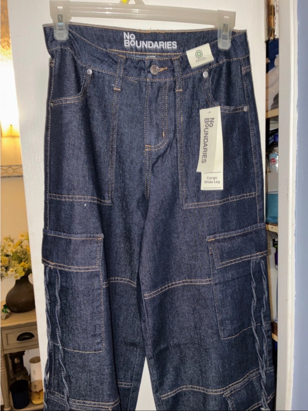 No Boundaries Men's Dark Indigo Cargo Wide-Leg Jeans